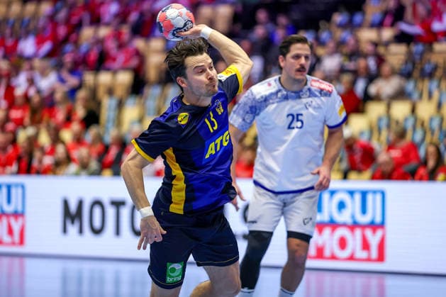 30 01 2026, Handball, Men s EHF EURO 2026, Portugal Sweden, Jyske Bank Boxen in Herning, Denmark, Match for 5th place Sebastian Karlsson Sweden 13 Denmark