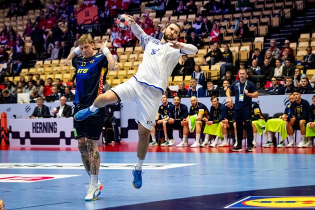 HERNING, DENMARK - JANUARY 30: Luis Frade (Portugal, 82) in attack during the EHF EURO 2026 Placement match 5 6 between Portugal vs Sweden at Jyske Bank Boxen Arena on January 30, 2026 in Herning, Denmark. Midtjylland Denmark Copyright: xMarioxM.xKobergx