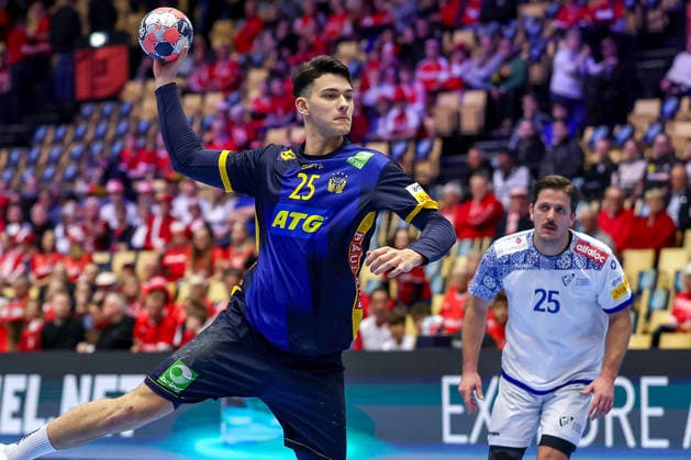 30 01 2026, Handball, Men s EHF EURO 2026, Portugal Sweden, Jyske Bank Boxen in Herning, Denmark, Match for 5th place Nikola Roganovic Sweden 25 Denmark