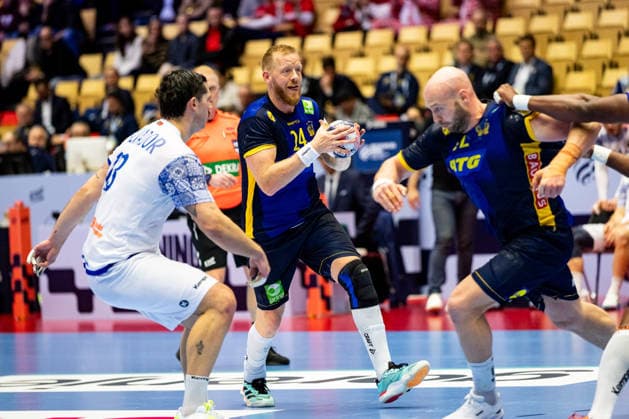 HERNING, DENMARK - JANUARY 30: Jim Gottfridsson (Sweden, 24) in attack during the EHF EURO 2026 Placement match 5 6 between Portugal vs Sweden at Jyske Bank Boxen Arena on January 30, 2026 in Herning, Denmark. Midtjylland Denmark Copyright: xMarioxM.xKobergx