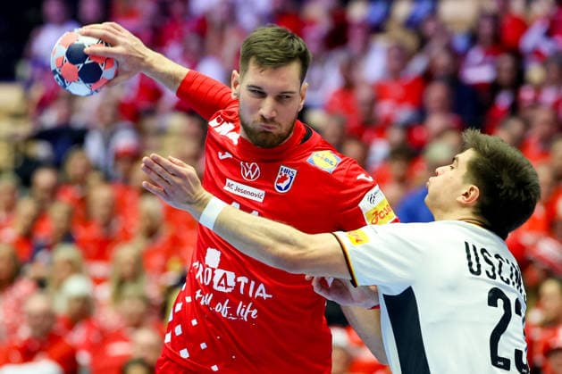 Croatia v Germany - MenÂ s EHF EURO 2026 HERNING, DENMARK - JANUARY 30: Tin Lucin, Gergo Fazekas during the Men s EHF Euro 2026 Semi Finals match between Croatia and Germany at Jyske Bank Boxen Herning Arena on January 30 2026 in Herning, Denmark.  SanjinxStrukic PIXSELL