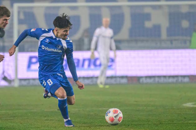 In the picture, from left GER, Magdeburg, 1 FC Magdeburg vs Hannover 96, 2 Bundesliga, soccer, DFB, 2025 2026 season, AVNET Arena, match day, DFB DFL REGULATIONS PROHIBIT ANY USE OF PHOTOGRAPHS AS IMAGE SEQUENCES AND OR QUASI VIDEO, 30 01 2026,In the picture, from left Laurin Ulrich 1 FC Magdeburg , GER, Magdeburg, 1 FC Magdeburg vs Hannover 96, 2 Bundesliga, soccer, DFB, 2025 2026 season, AVNET Arena, match day, DFB DFL REGULATIONS PROHIBIT ANY USE OF PHOTOGRAPHS AS IMAGE SEQUENCES AND OR QUASI VIDEO, 30 01 2026, Copyright: HMBxMedia UwexKoch