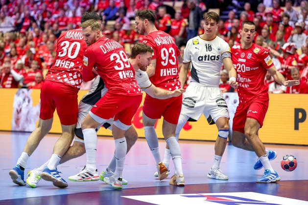 30 01 2026, Handball, Men s EHF EURO 2026, Germany Croatia, Jyske Bank Boxen in Herning, Denmark, Semi Finals Johannes Golla Germany 04 xzz Marko Mamic Croatia 30 David Mandic Croatia 39 Veron Nacinovic Croatia 93 Denmark
