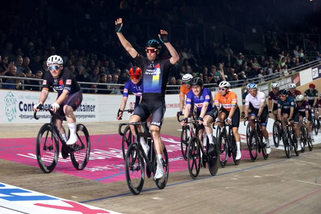 DEU, Sixdays Berlin, 30 01 2026, Velodrom, Berlin, DEU, Sixdays Berlin, in the picture field of riders, Roger Kluge GER , Moritz Augenstein GER nordphotoxGmbHx xEngler nph00076