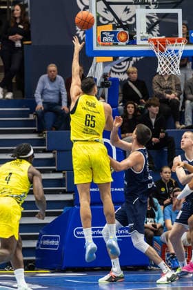 GER, easy Credit Basketball Bundesliga, Syntainics MBC EWE Baskets Oldenburg 30 01 2026, Stadthalle, Weißenfels, GER, easy Credit Basketball Bundesliga, Syntainics MBC EWE Baskets Oldenburg Filip Stanic Filip Stanic EWE Baskets Oldenburg 65 Â Photo Alexander Trienitz Weißenfels Stadthalle Sachsen Anhalt Germany