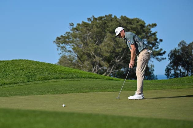 January 30, 2026: Mackenzie Hughes putts on the 12th hole during the second round of the Farmers Insurance Open on Torrey Pines North Course in San Diego, California. CSM San Diego USA - ZUMAc04_ 20260130_zma_c04_001 Copyright: xJustinxFinex
