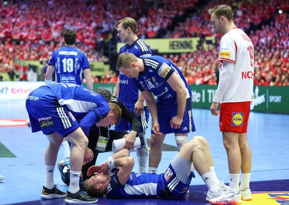 Denmark v Iceland - MenÂ s EHF EURO 2026 HERNING, DENMARK - JANUARY 30: Ellidi Vidarsson, Ymir Orn Gislason, Omar Ingi Magnusson, Mathias Gidsel during the Men s EHF Euro 2026 Semi Finals match betweenDenmark and Iceland at Jyske Bank Boxen Herning Arena on January 30 2026 in Herning, Denmark.  SanjinxStrukic PIXSELL
