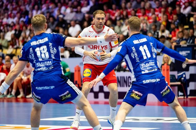 HERNING, DENMARK - JANUARY 30: Simon Pytlick (Denmark, 43) in attack during the EHF EURO 2026 Semifinal 2 match between Denmark vs Iceland at Jyske Bank Boxen Arena on January 30, 2026 in Herning, Denmark. Midtjylland Denmark Copyright: xMarioxM.xKobergx