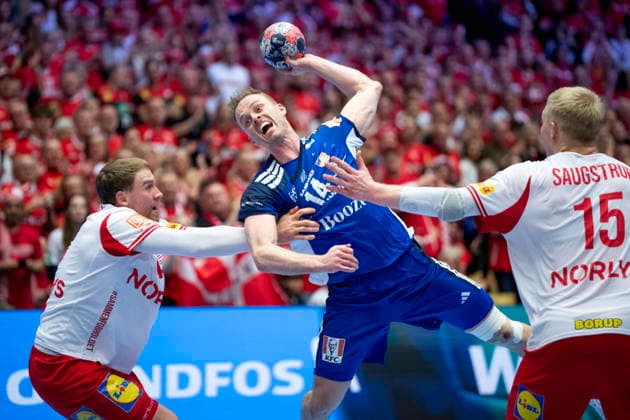 EHF Euro 2026 Denmark Iceland Iceland s Omar Ingi Magnusson in action with Denmark s Simon Pytlick and Magnus Saugstrup during the EHF Euro 2026 semifinal match between Denmark and Iceland at Jyske Bank Boxen in Herning, Friday, January 30, 2026 Photo Bo Amstrup Ritzau Scanpix , Herning Denmark Mors  Copyright: BoxAmrstrupx xRitzauxScanpix BoxAmstrupx spdk20260130-223244-L