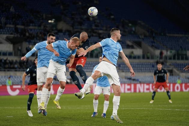 CALCIO - Serie A - SS Lazio vs Genoa CFC Gustav Isaksen and Adam Marusiuc during the 23rd football match valid for the Serie A championship between S.S. Lazio vs Genoa F.C. at the Olympic Stadium, Rome, italy on 30 January 2026 Rome Italy  Copyright: xIPAxSport ABACAx