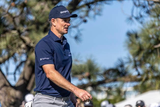 LA JOLLA, CA - JANUARY 30: Justin Rose after finishing on 17th during the second round of the Farmers Insurance Open, Friday, January 30, 2026, in La Jolla, California. (Photo by Tony Ding Icon Sportswire) GOLF: JAN 30 PGA, Golf Herren Farmers Insurance Open EDITORIAL USE ONLY Icon46520260130009