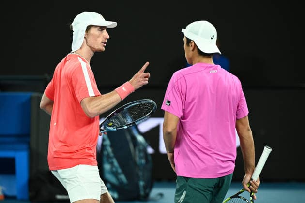 TENNIS AUSTRALIAN OPEN, Jason Kubler (pink) and Marc Polmans of Australia react during the men™s doubles final against Christian Harrison of the USA and Neal Skupski of Great Britian on day 14 of the 2026 Australian Open tennis tournament at Melbourne Park in Melbourne, Saturday, January 31, 2026. ( NO ARCHIVING MELBOURNE VICTORIA AUSTRALIA  Copyright: xJOELxCARRETTx 20260131177003730221