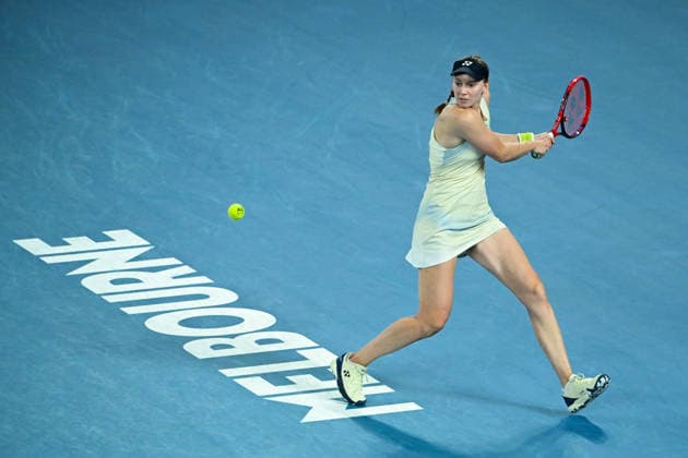 TENNIS AUSTRALIAN OPEN, Elena Rybakina of Kazakhstan in action during the women™s singles final against Aryna Sabalenka of Belarus on day 14 of the 2026 Australian Open tennis tournament at Melbourne Park in Melbourne, Saturday, January 31, 2026. ( NO ARCHIVING MELBOURNE VICTORIA AUSTRALIA  Copyright: xJAMESxROSSx 20260131159284474503