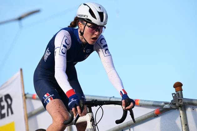 French Lise Revol pictured in action during the junior women race at the UCI Cyclocross World Championships, on Saturday 31 January 2026, in Hulst, The Netherlands. DAVIDxPINTENS  x160006917x