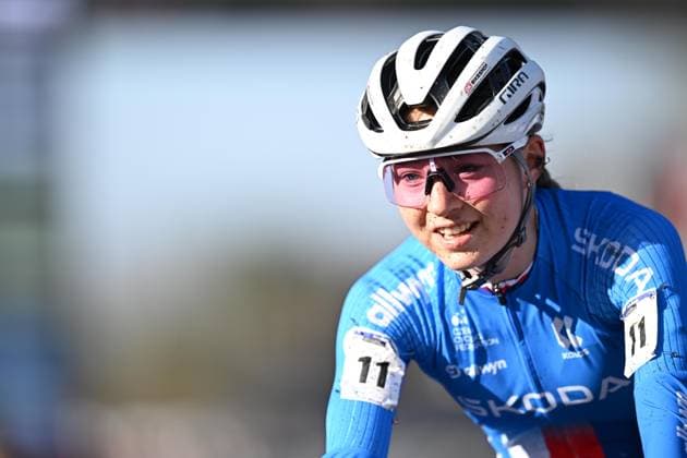 Czech Barbora Bukovska celebrates after winning the junior women race at the UCI Cyclocross World Championships, on Saturday 31 January 2026, in Hulst, The Netherlands. DAVIDxPINTENS  x160009773x