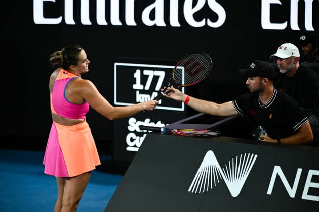 TENNIS AUSTRALIAN OPEN, Aryna Sabalenka of Belarus speaks to her team during the women™s singles final against Elena Rybakina of Kazakhstan on day 14 of the 2026 Australian Open tennis tournament at Melbourne Park in Melbourne, Saturday, January 31, 2026. ( NO ARCHIVING MELBOURNE VICTORIA AUSTRALIA  Copyright: xJOELxCARRETTx 20260131183630160610