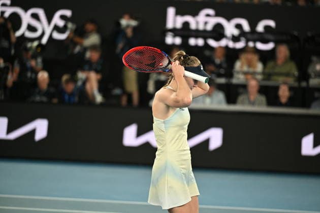 Australian Open 2026 - Women s Singles Finals MELBOURNE, AUSTRALIA - JANUARY 31: Elena Rybakina of Kazakhstan in action against Belarus Aryna Sabalenka (not seen) during the Women s Singles Final match at the Australian Open grand slam tennis tournament at Melbourne Park in Melbourne, Australia on January 31, 2026. Mark Avellino Anadolu Melbourne Australia. Editorial use only. Please get in touch for any other usage.  Copyright: x2026xAnadoluxMarkxAvellinox