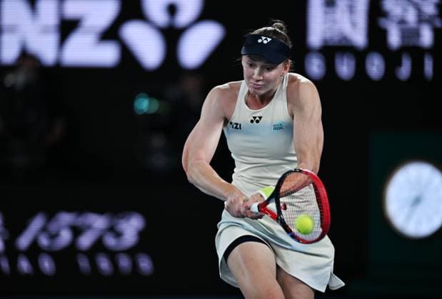 (260131) -- MELBOURNE, Jan. 31, 2026 -- Elena Rybakina hits a return during the women s singles final between Elena Rybakina of Kazakhstan and Aryna Sabalenka of Belarus at the Australian Open tennis tournament in Melbourne, Australia, Jan. 31, 2026. (Photo by Xinhua) (SP)AUSTRALIA-MELBOURNE-TENNIS-AUSTRALIAN OPEN-WOMEN S SINGLES-FINAL WangxShen 