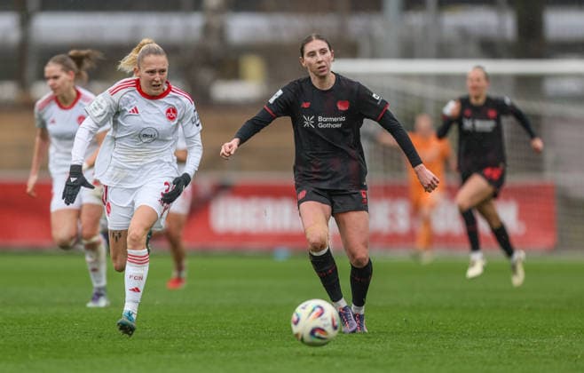 GER, Leverkusen, Bayer Leverkusen vs 1 FC Nürnberg, Google Pixel Womens Bundesliga, Football, DFB, Season 2025 2026, Ulrich Haberland Stadium, 16 Matchday in picture v l Fany Proniez 1 FC Nürnberg Women 3 , Caroline Kehrer Bayer Leverkusen 9 DFB DFL REGULATIONS PROHIBIT ANY USE OF PHOTOGRAPHS AS IMAGE SEQUENCES AND OR QUASI VIDEO, 31 01 2026 Copyright: HMBxMedia HendrikxHamelau