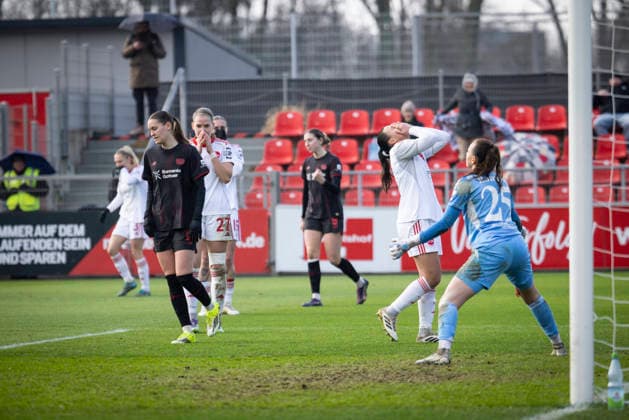 Womens Soccer Bundesliga Bayer 04 Leverkusen 1 FC Nürnberg, 31 01 2026 n5 scores 2 0 in own goal and annoys Bayer 04 Leverkusen 1 FC Nürnberg on matchday 16 of the Google Pixel Womens Bundesliga on 31 01 2026 at Ulrich Haberland Stadium in Leverkusen North Rhine-Westphalia DFL REGULATIONS PROHIBIT ANY USE OF PHOTOGRAPHS AS IMAGE SEQUENCES AND OR QUASI VIDEO Copyright: xBEAUTIFULxSPORTS AxelxKohringx