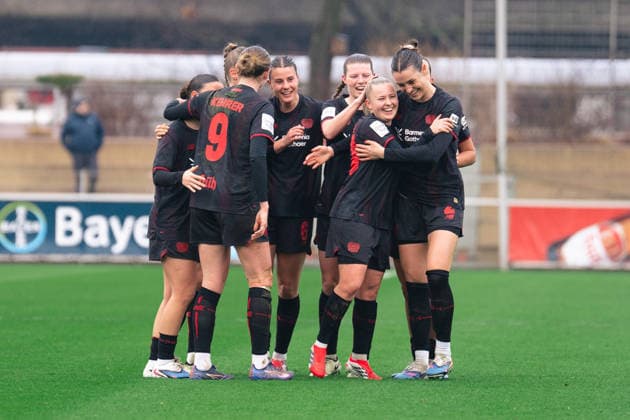 Vanessa Fudalla (Bayer Leverkusen, 21) scoring during the Google Pixel Frauen Bundesliga game between Bayer 04 Leverkusen and 1. FC Nürnberg at Ulrich - Haberland Stadium in Leverkusen, Germany Copyright: xLeoniexKiehlx xSPPx Sportspressphoto_SPR87157
