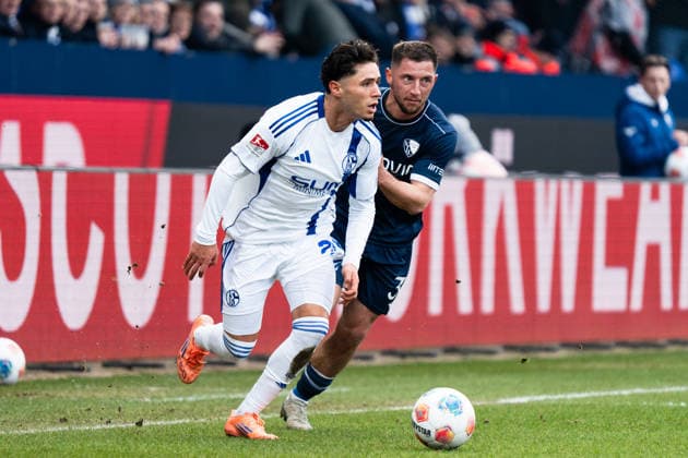 Germany 2 Bundesliga 2025 26 VfL Bochum vs FC Schalke 04 20 Matchday Saturday, 31 01 2026 Vonovia Ruhrstadion North Rhine-Westphalia, Germany Soufiane El Faouzi Schalke 04, 23 Maximilian Wittek VfL Bochum, 32 Copyright: xCelinaxLeiersx