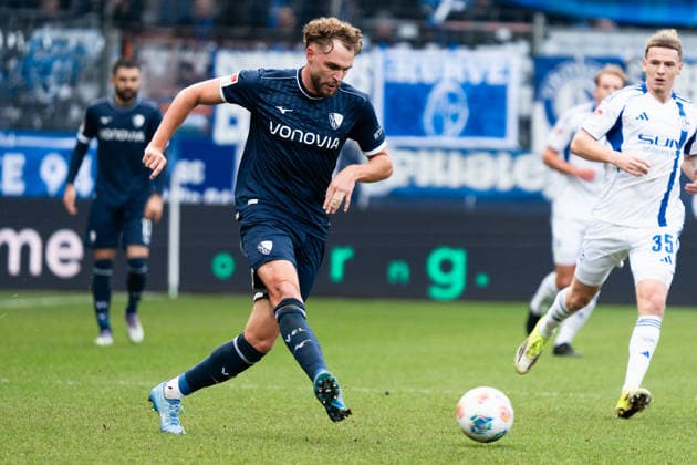 Germany 2 Bundesliga 2025 26 VfL Bochum vs FC Schalke 04 20 Matchday Saturday, 31 01 2026 Vonovia Ruhrstadion North Rhine-Westphalia, Germany Philipp Strompf VfL Bochum, 3 Copyright: xCelinaxLeiersx