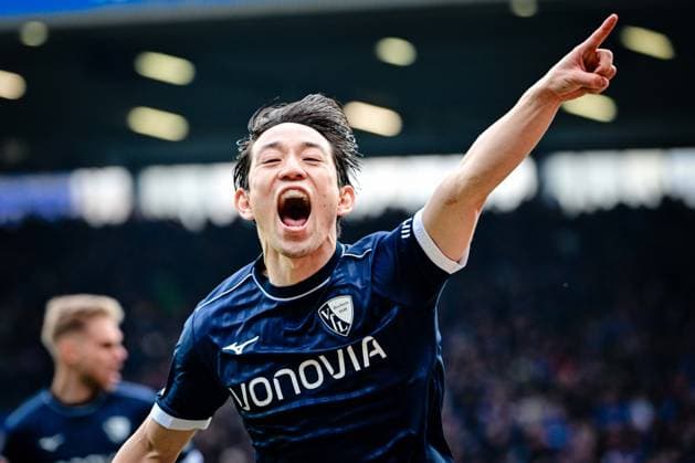 Goal celebration for 1 0 by Koji Miyoshi 23 Vfl Bochum , VfL Bochum vs FC Schalke 04, Soccer, 2 Bundesliga, 20 Matchday, 31 01 2026 DFB regulations prohibit any use of photographs as image sequences and or quasi video Bochum Nordrhein Westfalen Germany Copyright: xkolbert-press MarcxNiemeyerx
