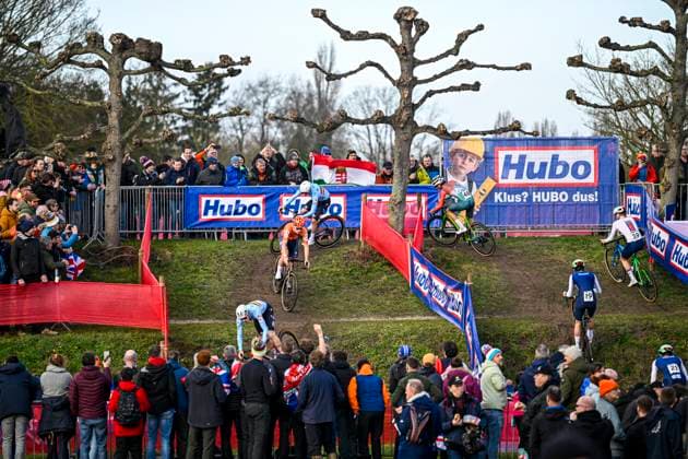 UCI World Championships 2026 Hulst HULST, THE NETHERLANDS - JANUARY 31 : Dockx Aaron (Bel) and Haverdings Floris (Ned) in action during the 2026 UCI Cyclo-Cross World Championships for Men Under 23 on January 31, 2026 in Hulst, The Netherlands, 31 01 2026 Hulst The Netherlands  Copyright: xNicoxVereeckenx
