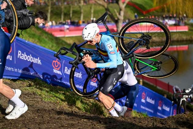UCI World Championships 2026 Hulst HULST, THE NETHERLANDS - JANUARY 31 : Dockx Aaron (Bel) in action during the 2026 UCI Cyclo-Cross World Championships for Men Under 23 on January 31, 2026 in Hulst, The Netherlands, 31 01 2026 Hulst The Netherlands  Copyright: xNicoxVereeckenx