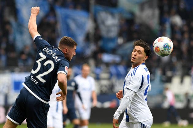 Maximilian Wittek VfL Bochum and Soufiane El Faouzi FC Schalke 04 in a duel during the 2 Bundesliga match between VfL Bochum and FC Schalke 04, Vonovia Ruhrstadion on January 31, 2026 in Bochum, Germany Photo by Ralf Treese DeFodi Images Maximilian Wittek VfL Bochum and Soufiane El Faouzi FC Schalke 04 battle for the ball during the 2 Bundesliga match between VfL Bochum and FC Schalke 04 at Vonovia Ruhrstadion on January 31, 2026 in Bochum, Germany Photo by Ralf Treese DeFodi Images Photo by Ralf Treese DeFodi Images