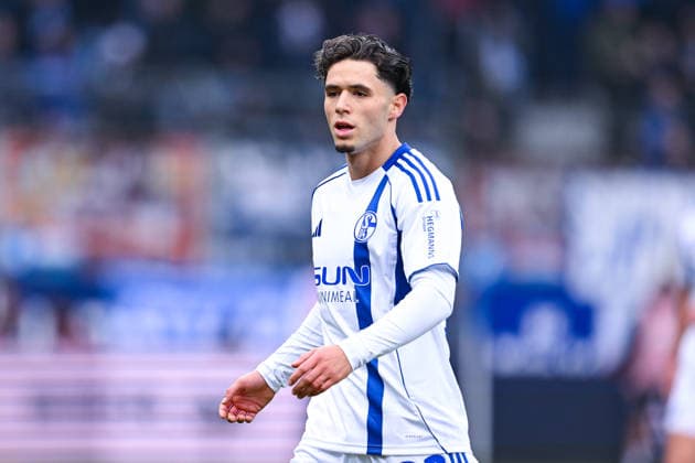 31 01 2026, Football, 2 Bundesliga, Season 2025 2026, Matchday 20, VfL Bochum FC Schalke 04, Soufiane El Faouzi FC Schalke 04 xRHR PHOTO YYx Copyright: KROEGER RHR-FOTOx RHR-FOTO YY