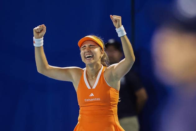 (260131) -- MANILA, Jan. 31, 2026 -- Camila Osorio of Colombia reacts after the women s singles final match between Camila Osorio of Colombia and Donna Vekic of Croatia at the WTA, Tennis Damen Philippine Women s Open in Manila, the Philippines, Jan. 31, 2026. ) (SP)PHILIPPINES-MANILA-TENNIS-WTA PHILIPPINE WOMEN S OPEN ROUELLExUMALI 