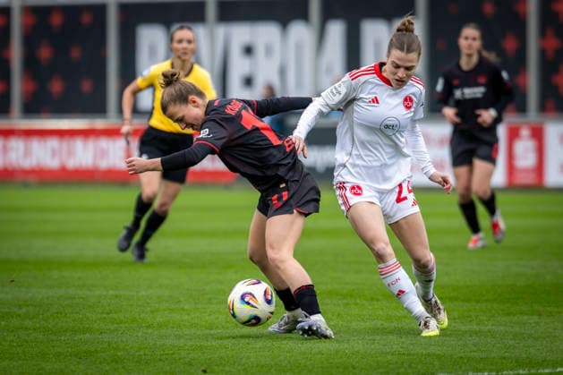 Womens Soccer Bundesliga Bayer 04 Leverkusen 1 FC Nürnberg, 31 01 2026 Kristin Kögel Bayer 04 Leverkusen, 11 , Nastassja Lein 1 FC Nürnberg, 24 Bayer 04 Leverkusen 1 FC Nürnberg on matchday 16 of the Google Pixel Womens Bundesliga on 31 01 2026 at the Ulrich Haberland Stadium in Leverkusen North Rhine-Westphalia DFL REGULATIONS PROHIBIT ANY USE OF PHOTOGRAPHS AS IMAGE SEQUENCES AND OR QUASI VIDEO Copyright: xBEAUTIFULxSPORTS AxelxKohringx