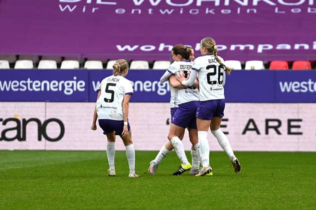 Goal celebration Google Pixel Women Bundesliga SGS Essen Union Berlin 31 01 2026 Goal celebration SGS Essen, Google Pixel Women Bundesliga, Matchday 16, SGS Essen against Union Berlin on January 31, 2026 at the stadium on Hafenstraße, Essen
