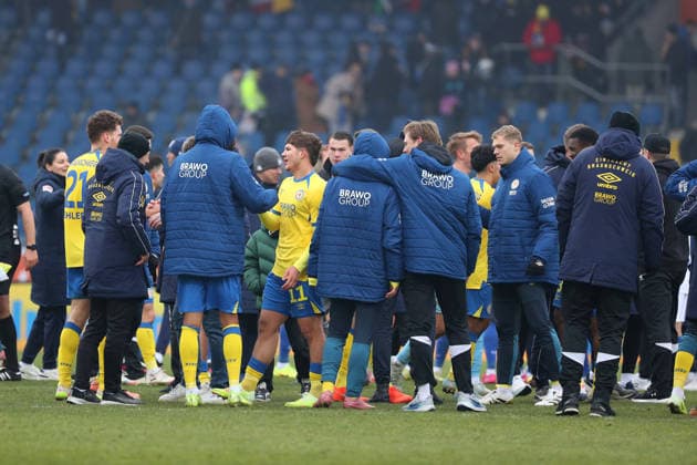 Braunschweig vs Karlsruhe, 2 BL Braunschweig, 31 01 2026, Football, Men, 2 BL, Season 2025 2026, Eintracht Braunschweig vs Karlsruher SC Final cheer DFL DFB REGULATIONS PROHIBIT ANY USE OF PHOTOGRAPHS as IMAGE SEQUENCES and or QUASI VIDEO Stadion an der Hamburger Straße Niedersachsen Germany