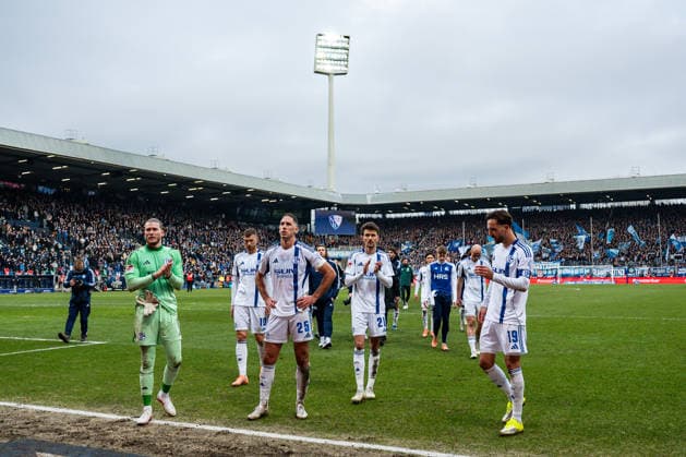 31 01 2026, Football, 2 Bundesliga, Season 2025 2026, Matchday 20, VfL Bochum FC Schalke 04, Goalkeeper Loris Karius FC Schalke 04 , Nikola Katic FC Schalke 04 , Dejan Ljubicic FC Schalke 04 , Kenan Karaman FC Schalke 04 xRHR PHOTO YYx Copyright: KROEGER RHR-FOTOx RHR-FOTO YY