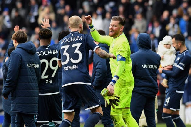 Philipp Hofmann VfL Bochum and goalkeeper Timo Horn VfL Bochum celebrating, cheering during the 2 Bundesliga match between VfL Bochum and FC Schalke 04, Vonovia Ruhrstadion on January 31, 2026 in Bochum, Germany Photo by Ralf Treese DeFodi Images Philipp Hofmann VfL Bochum and goalkeeper Timo Horn VfL Bochum celebrates, celebrating during the 2 Bundesliga match between VfL Bochum and FC Schalke 04 at Vonovia Ruhrstadion on January 31, 2026 in Bochum, Germany Photo by Ralf Treese DeFodi Images Photo by Ralf Treese DeFodi Images