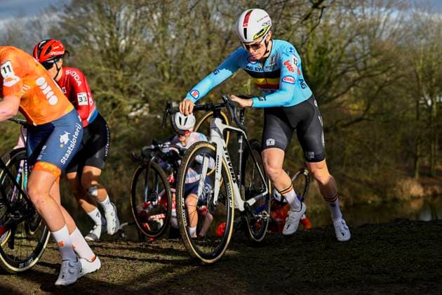 UCI World Championships 2026 Hulst HULST, THE NETHERLANDS - JANUARY 31 : Norbert Riberolle Marion (Bel) in action during the 2026 UCI Cyclo-Cross World Championships for Women Elite on January 31, 2026 in Hulst, The Netherlands, 31 01 2026 Hulst The Netherlands  Copyright: xNicoxVereeckenx