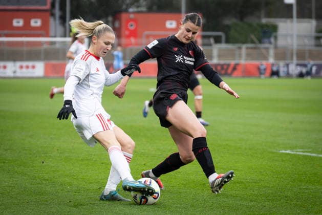 Womens Soccer Bundesliga Bayer 04 Leverkusen 1 FC Nürnberg, 31 01 2026 Fany Proniez 1 FC Nürnberg, 3 , Katharina Piljic Bayer 04 Leverkusen, 6 Bayer 04 Leverkusen 1 FC Nürnberg on matchday 16 of the Google Pixel Womens Bundesliga on 31 01 2026 at the Ulrich Haberland Stadium in Leverkusen North Rhine-Westphalia DFL REGULATIONS PROHIBIT ANY USE OF PHOTOGRAPHS AS IMAGE SEQUENCES AND OR QUASI VIDEO Copyright: xBEAUTIFULxSPORTS AxelxKohringx