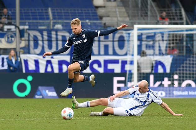 Leandro Morgalla VfL Bochum in action, on the ball, individual action during the 2 Bundesliga match between VfL Bochum and FC Schalke 04, Vonovia Ruhrstadion on January 31, 2026 in Bochum, Germany Photo by Ralf Treese DeFodi Images Leandro Morgalla VfL Bochum controls the ball during the 2 Bundesliga match between VfL Bochum and FC Schalke 04 at Vonovia Ruhrstadion on January 31, 2026 in Bochum, Germany Photo by Ralf Treese DeFodi Images Photo by Ralf Treese DeFodi Images