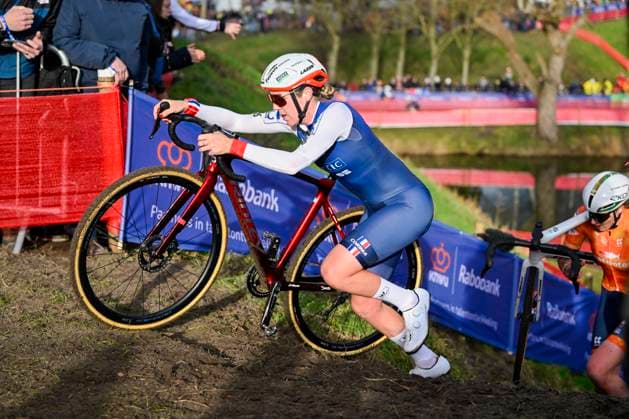 UCI World Championships 2026 Hulst HULST, THE NETHERLANDS - JANUARY 31 : Fouquenet Amandine (Fra) in action during the 2026 UCI Cyclo-Cross World Championships for Women Elite on January 31, 2026 in Hulst, The Netherlands, 31 01 2026 Hulst The Netherlands  Copyright: xNicoxVereeckenx
