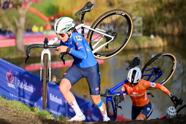 UCI World Championships 2026 Hulst HULST, THE NETHERLANDS - JANUARY 31 : Casasola Sara (Ita) in action during the 2026 UCI Cyclo-Cross World Championships for Women Elite on January 31, 2026 in Hulst, The Netherlands, 31 01 2026 Hulst The Netherlands  Copyright: xNicoxVereeckenx
