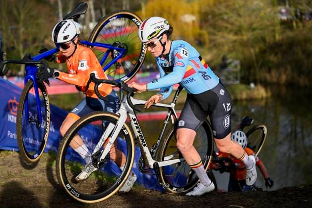 UCI World Championships 2026 Hulst HULST, THE NETHERLANDS - JANUARY 31 : Norbert Riberolle Marion (Bel) in action during the 2026 UCI Cyclo-Cross World Championships for Women Elite on January 31, 2026 in Hulst, The Netherlands, 31 01 2026 Hulst The Netherlands  Copyright: xNicoxVereeckenx