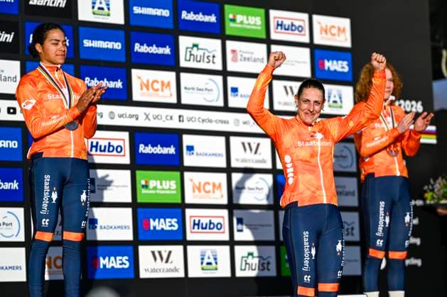 UCI World Championships 2026 Hulst HULST, THE NETHERLANDS - JANUARY 31 : Brand Lucinda (Ned), Alvarado Ceylin Del Carmen (Ned) and Pieterse Puck (Ned) on the podium during the 2026 UCI Cyclo-Cross World Championships for Women Elite on January 31, 2026 in Hulst, The Netherlands, 31 01 2026 Hulst The Netherlands  Copyright: xNicoxVereeckenx