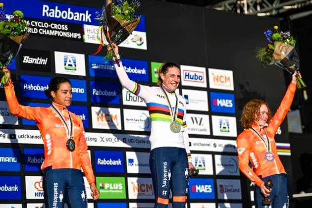 UCI World Championships 2026 Hulst HULST, THE NETHERLANDS - JANUARY 31 : Brand Lucinda (Ned), Alvarado Ceylin Del Carmen (Ned) and Pieterse Puck (Ned) on the podium during the 2026 UCI Cyclo-Cross World Championships for Women Elite on January 31, 2026 in Hulst, The Netherlands, 31 01 2026 Hulst The Netherlands  Copyright: xNicoxVereeckenx