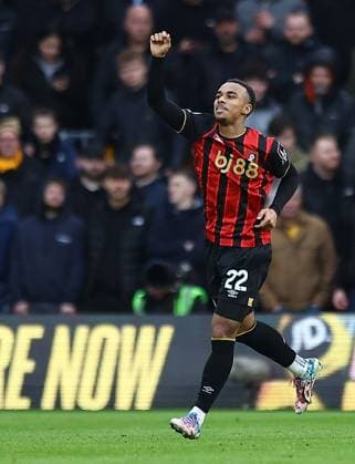 Junior Kroupi of AFC Bournemouth celebrates scoring the opening goal Wolverhampton Wanderers v AFC Bournemouth, Premier League, Football, Molineux, Wolverhampton, UK - 31 Jan 2026Wolverhampton Molineux United Kingdom EDITORIAL USE ONLY No use with unauthorised audio, video, data, fixture lists, club league logos or live services. Online in-match use limited to 120 images, no video emulation. No use in betting, games or single club league player publications. Copyright: xMichaelxZemanek Shutterstockx 16496747k