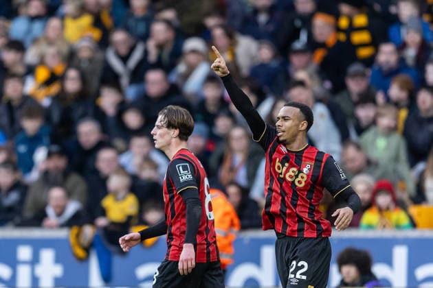 Wolverhampton Wanderers v Bournemouth, Premier League GOAL scores 1-0 Bournemouth forward Eli Junior Kroupi (22) scores and celebrates during the Premier League match between Wolverhampton Wanderers and Bournemouth at Molineux, Wolverhampton, UK on 31 January 2026. Wolverhampton Molineux West Midlands UK Editorial use only DataCo restrictions apply See www.football-dataco.com , Copyright: xManjitxNarotrax PSI-23661-0009