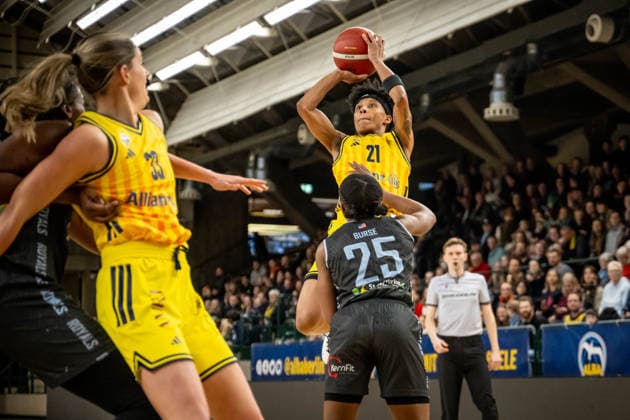 Basketball Berlin 31 01 2026 Season 2025 2026 DBBL 1 Bundesliga Alba Berlin Saarlouis Royals Deeshyra Thomas Alba, No 21