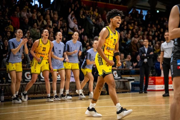 Basketball Berlin 31 01 2026 Season 2025 2026 DBBL 1 Bundesliga Alba Berlin Saarlouis Royals Deeshyra Thomas Alba, No 21 Jubel